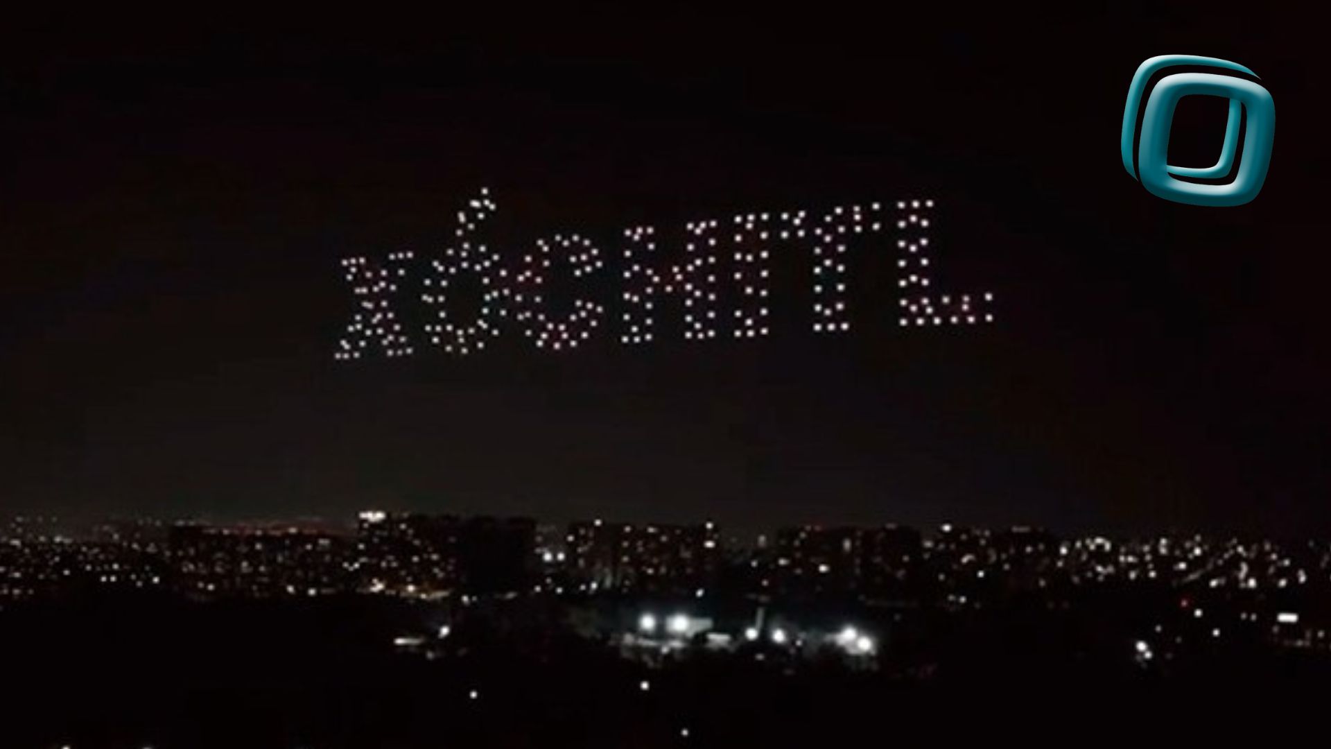 Presentan espectáculo visual a favor de Xóchitl Gálvez en Santa Fe