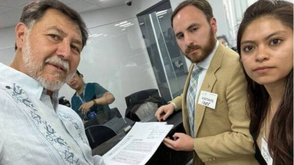 Fernández Noroña denuncia ante FGR a Daniel Noboa; pide su captura y extradición