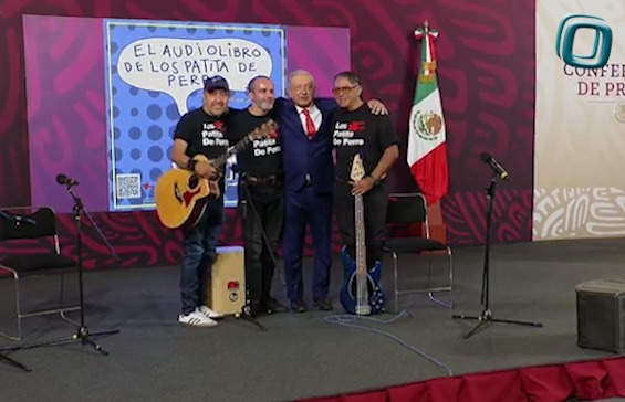 Los Patita de Perro presentes en el Palacio Nacional