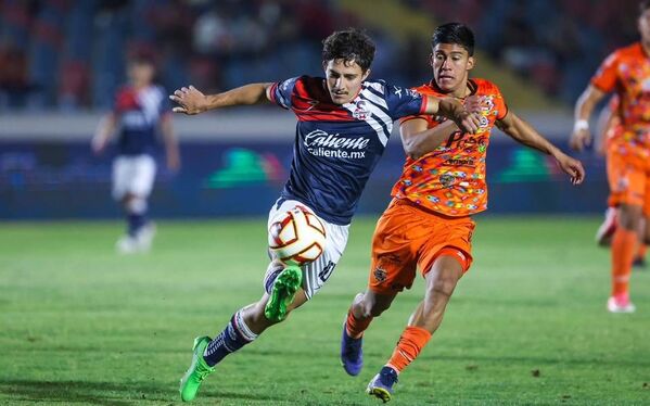 Alebrijes de Oaxaca venció a Cimarrones en el Play-In