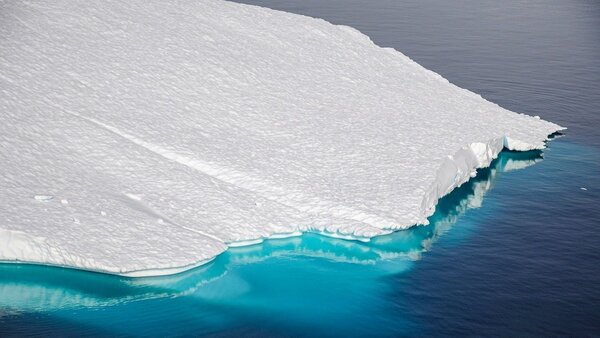 Científicos chinos descubren 46 lagos bajo el hielo de la Antártida con un nuevo sistema