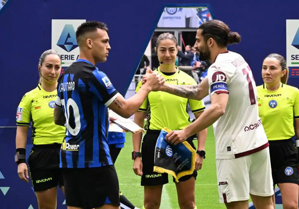 Dirige trío arbitral femenil por primera vez en la Serie A de Italia