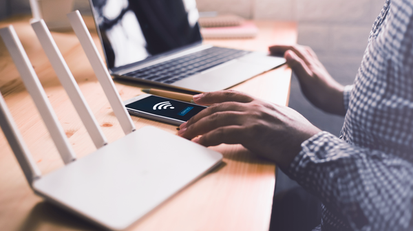 Exposición a ondas electromagnéticas de celular y WiFi causan daños en seres vivos