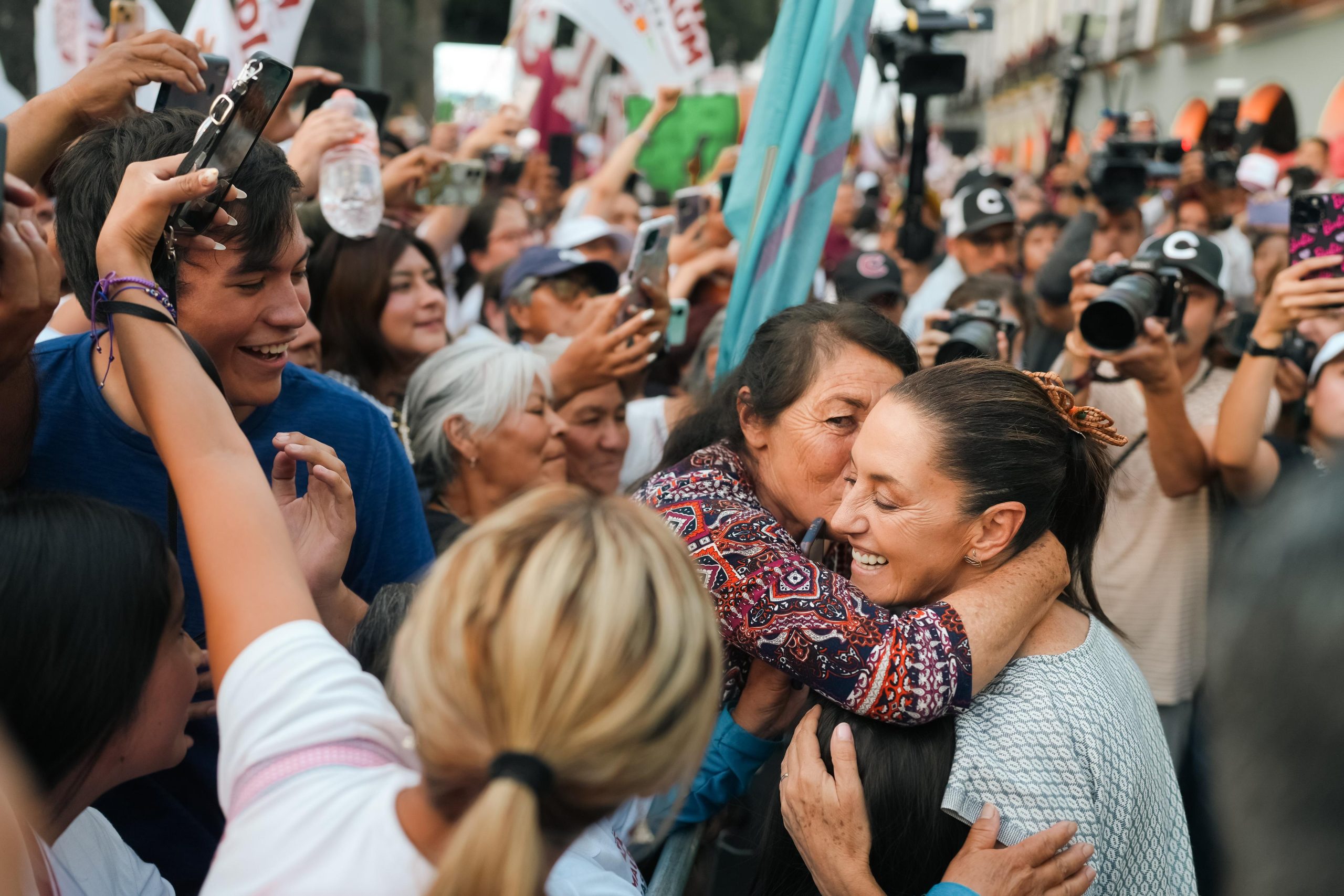 Nosotros queremos la democracia en todos los poderes: Claudia Sheinbaum