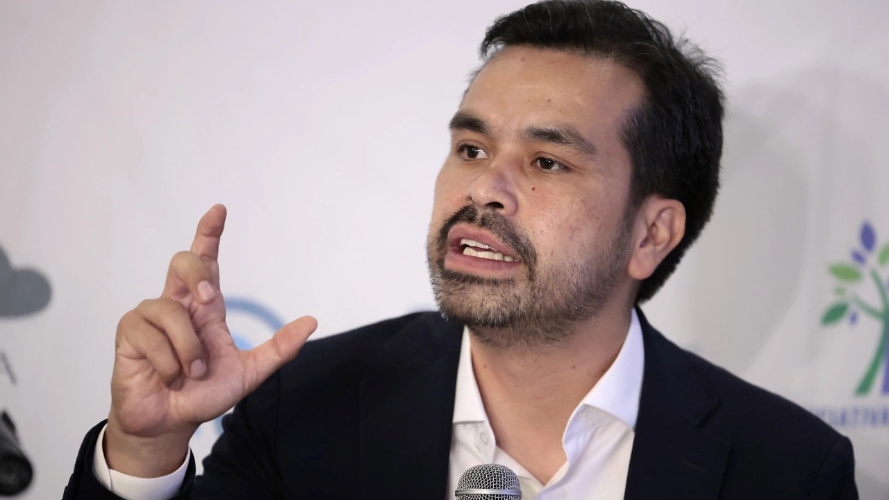 Jorge Álvarez Máynez pide al Tribunal Electoral blindar elecciones y dar certeza al voto