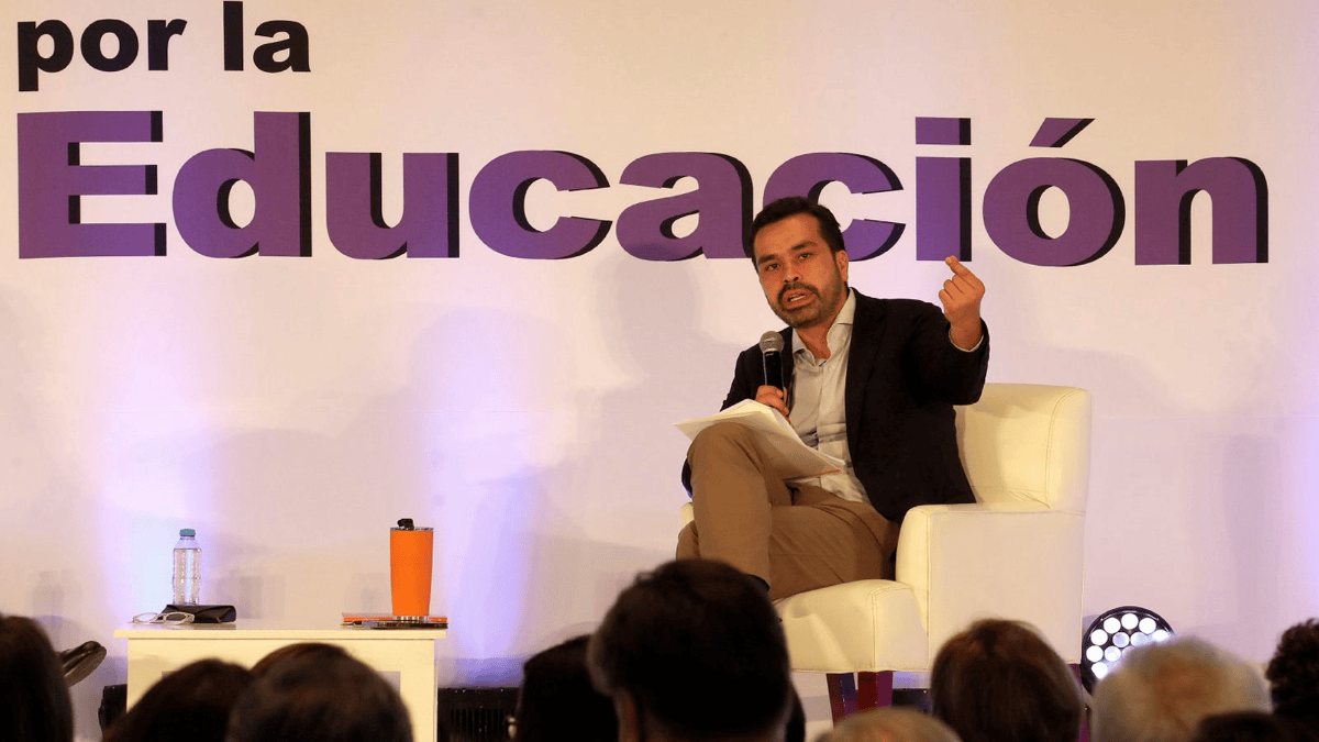 Educación debe dejar de ser instrumento de adoctrinamiento: Jorge Álvarez Máynez