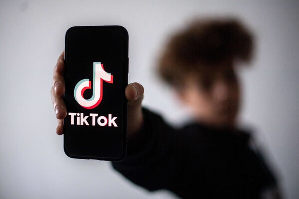 Creadores de contenido demandan a EU por ley ‘anti TikTok’