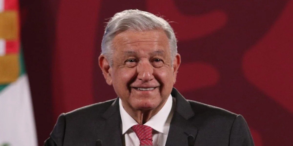 AMLO felicita a fundador de Wikileaks por su libertad