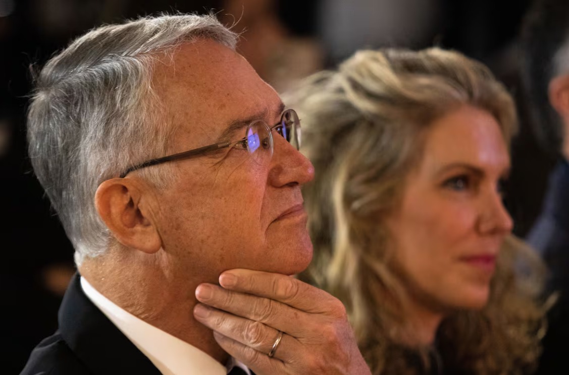 Más de 2 mil millones de pesos, Ricardo Salinas Pliego dueño de Elektra deberá pagar al fisco