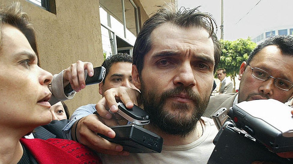 Carlos Ahumada evita reaprehensión con suspensión definitiva