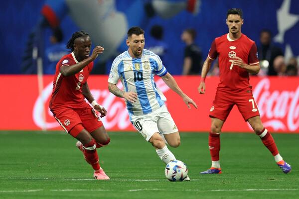Argentina vence a Canadá y clasifica a la final de la Copa América