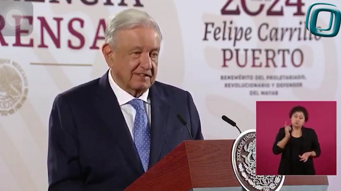 AMLO pide a campesinos no dejarse manipular en bloqueo México-Puebla