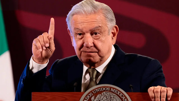 AMLO asegura que «engañan» a estudiantes que protestan contra su reforma judicial