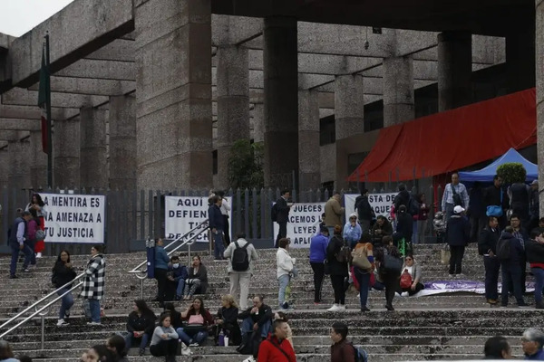 AMLO minimiza huelga del Poder Judicial