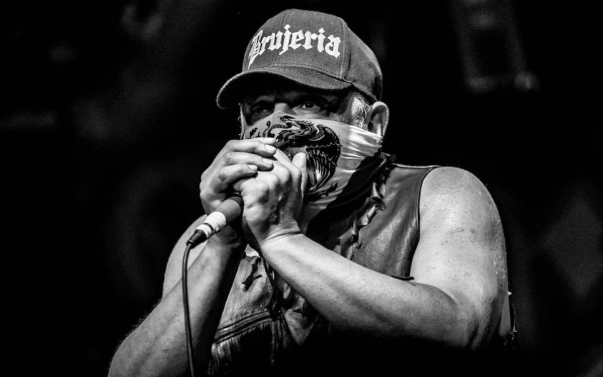 Fallece vocalista de Brujería, por un ataque al corazón