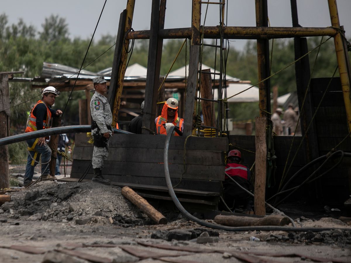 Localizan los restos del octavo minero atrapado en la mina ‘El Pinabete’
