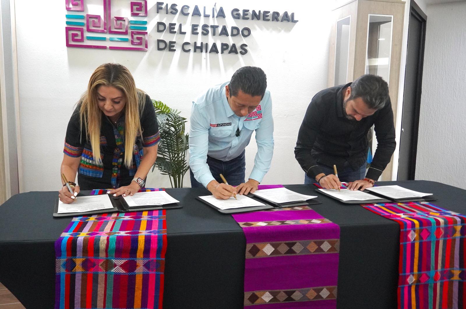 Firma de Convenio de Colaboración para la Prevención del Delito en Escuelas de Chiapas