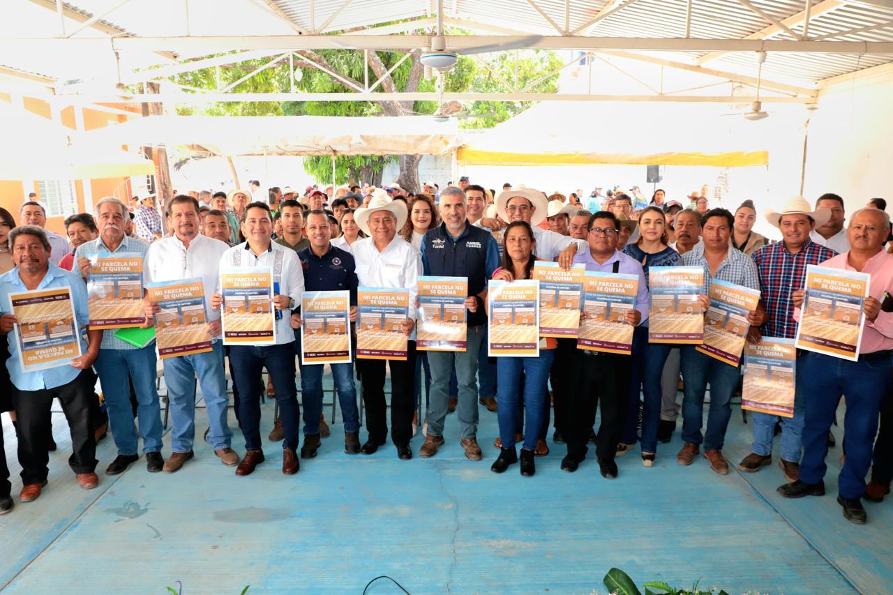 Firma de convenio de colaboración con SEMARNAT para fortalecer la iniciativa «Mi Parcela No Se Quema»