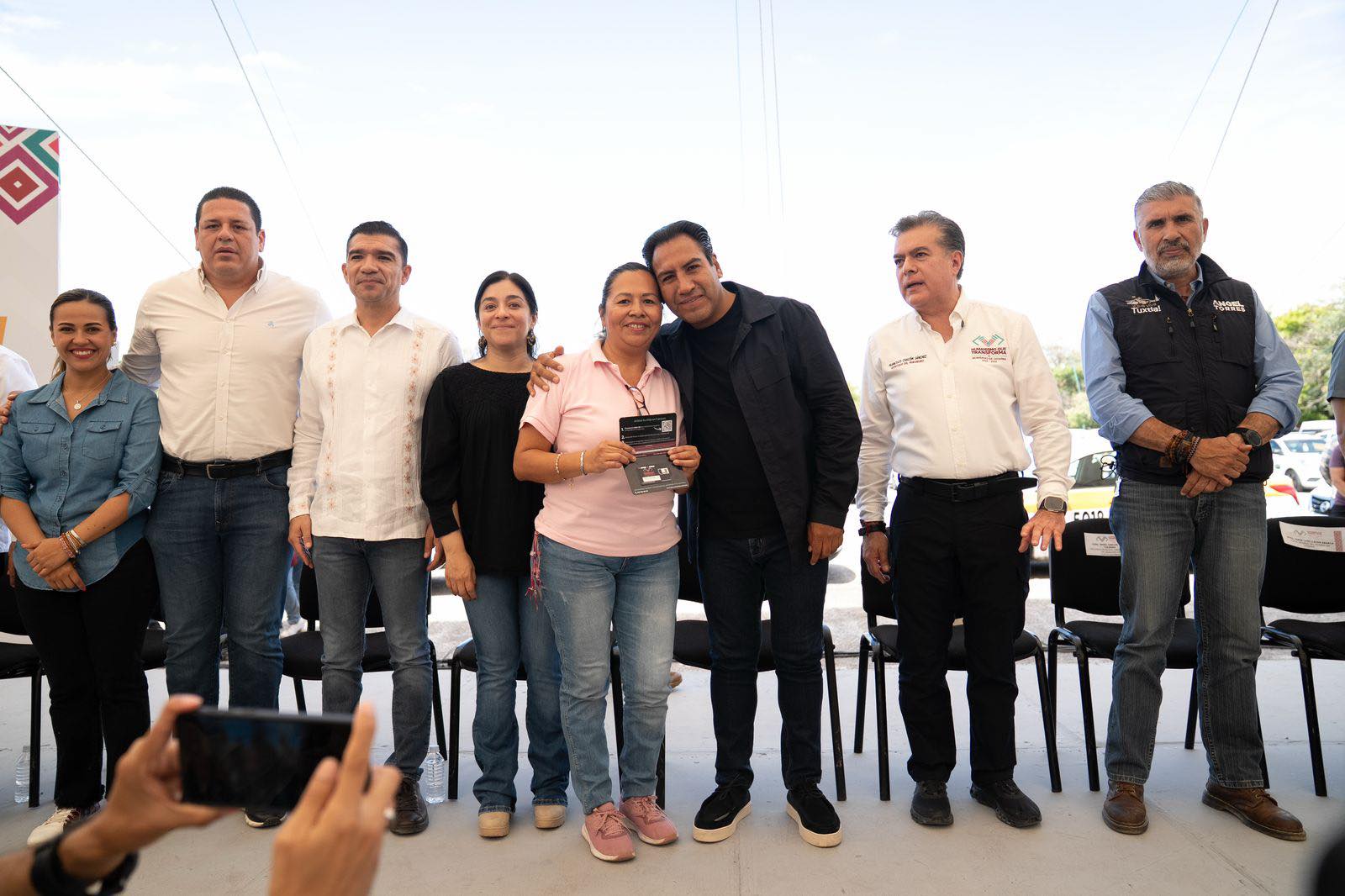 Eduardo Ramírez arranca programa Reporte Móvil para fortalecer la paz con apoyo del sector transportista