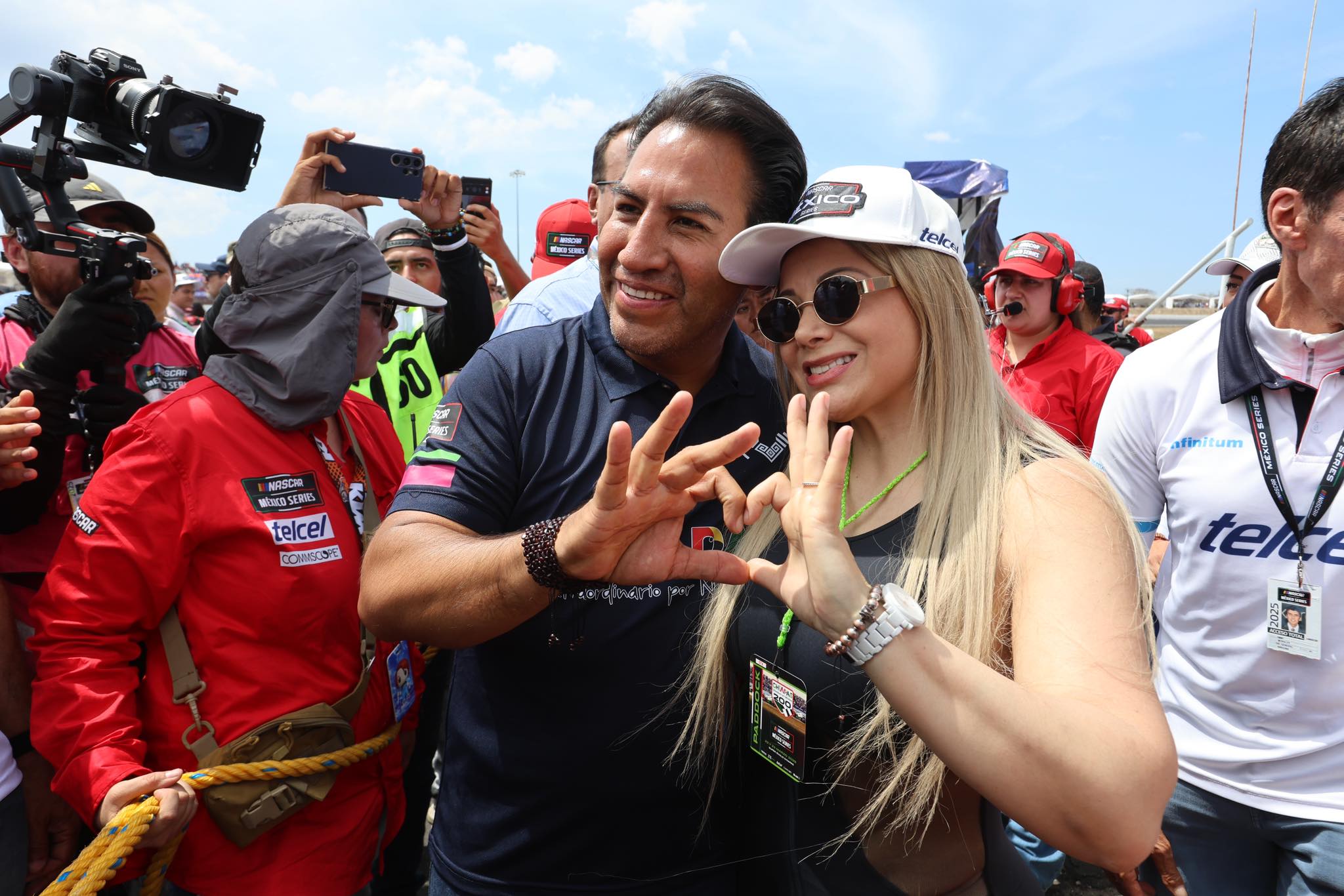 Destaca Eduardo Ramírez ambiente de paz y reactivación turística en la carrera Nascar en Chiapas