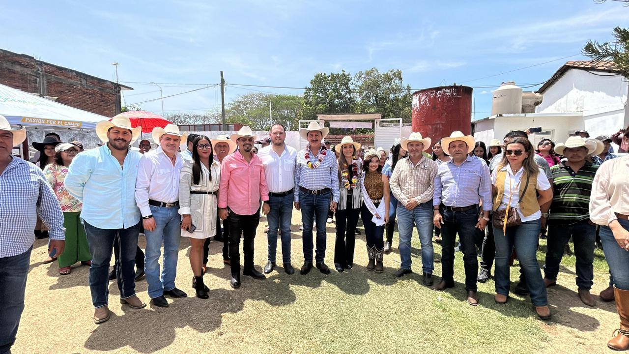 La SAGyP refrenda su respaldo a productores de La Concordia en la Exposición Ganadera y Comercial 2025