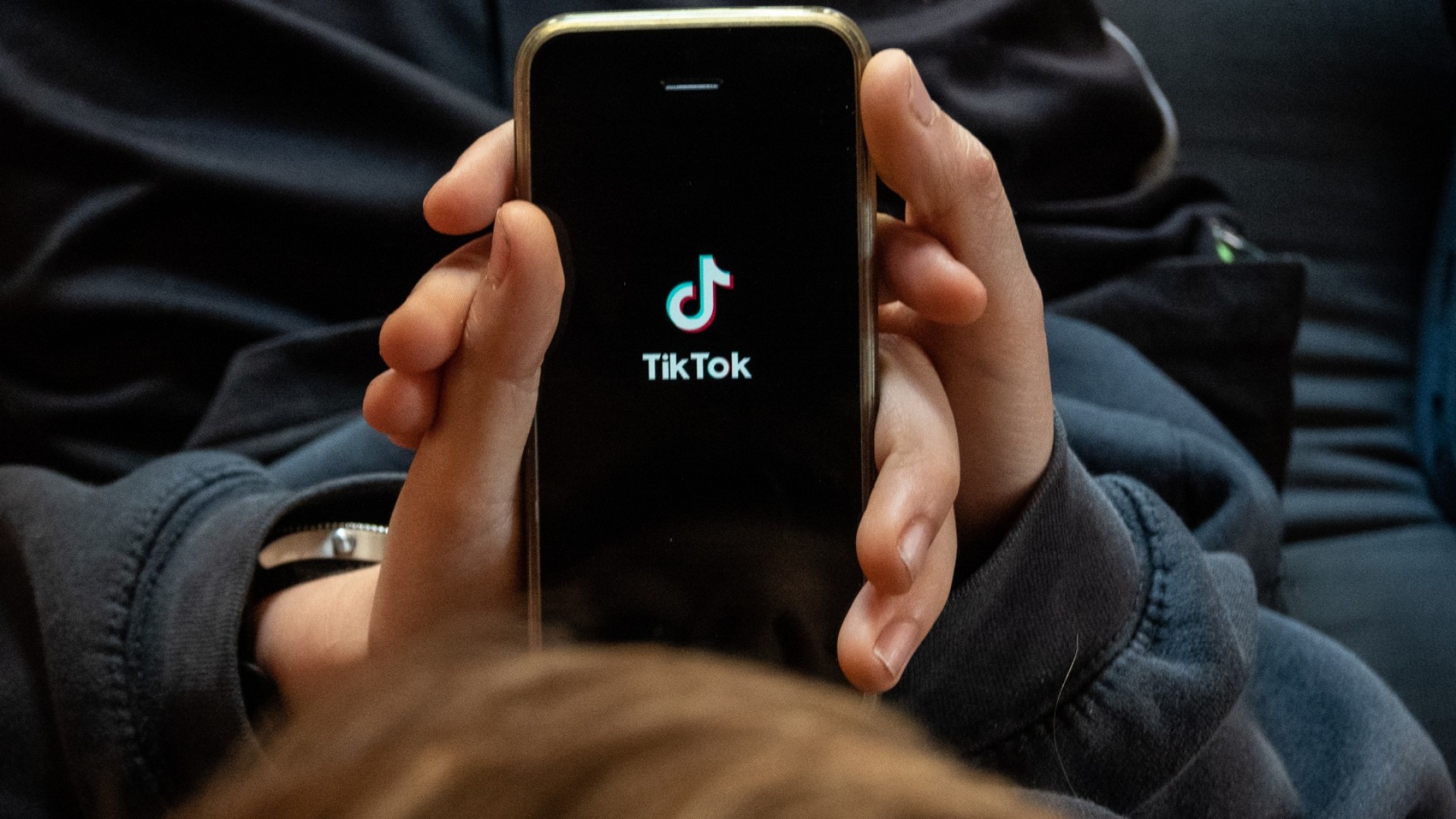 TikTok prueba notas de contexto similares a las de X y Facebook