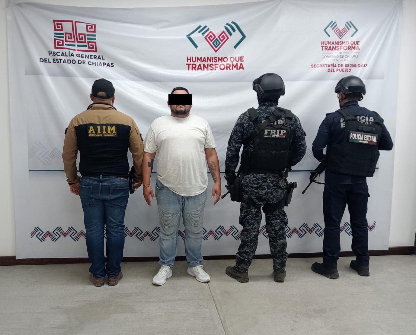 En operativo de seguridad detienen a masculino con vehículo robado en Tuxtla Gutiérrez