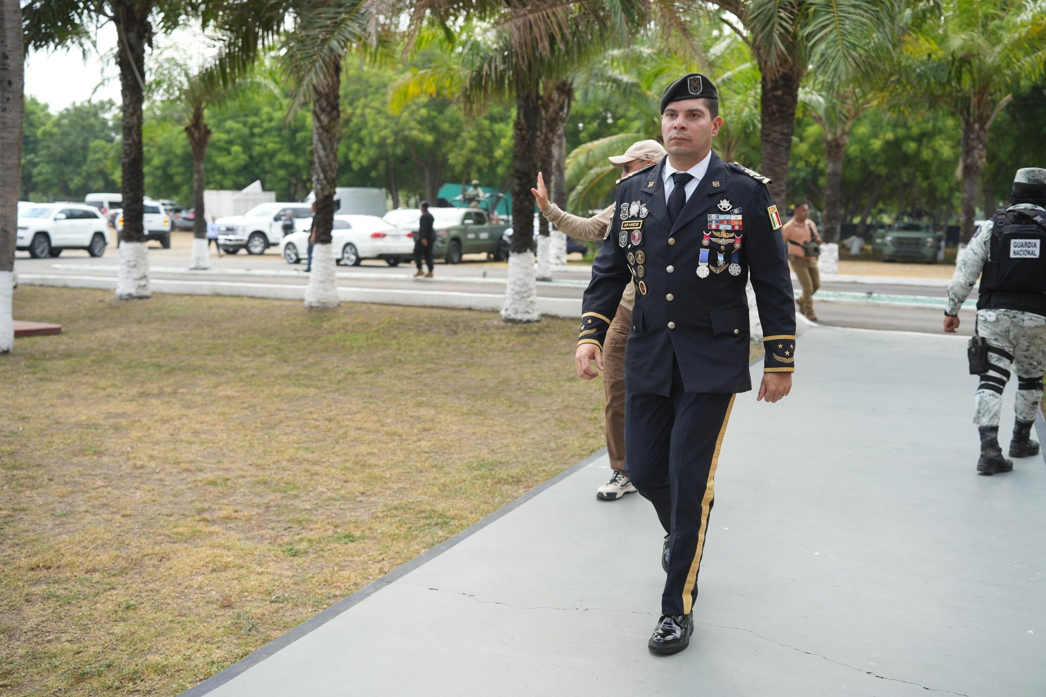 Secretario de Seguridad del Pueblo, asiste a Mesa de Seguridad y al CXI aniversario de gesta heroica de Veracruz