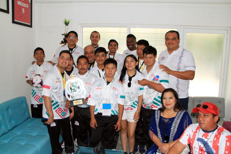 Indeporte recibe a selección Chiapas campeona de la “XIII Copa Internacional Santos Peñoles 2025”