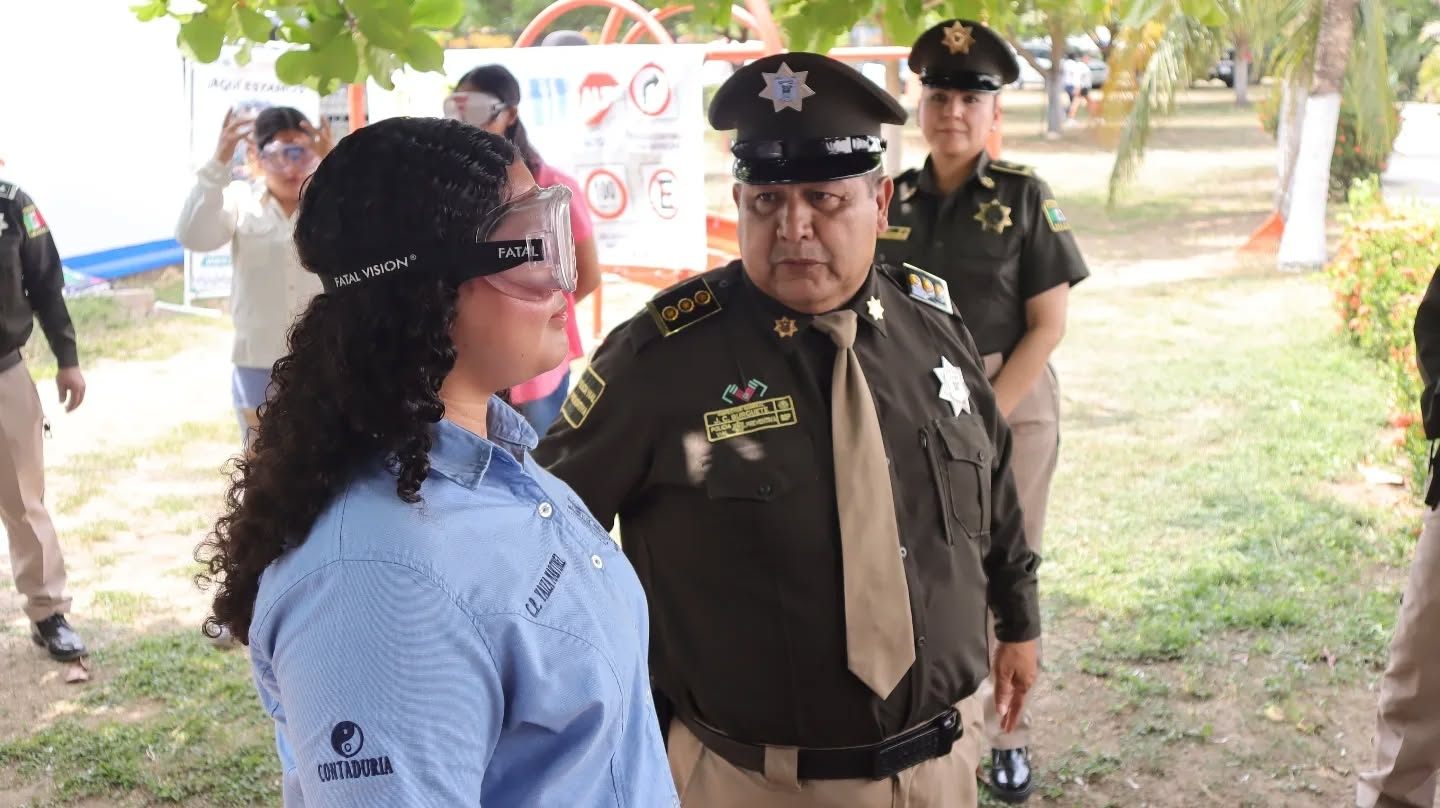 Garantiza SSP la seguridad vial y la prevención de accidentes a universitarios de Chiapas