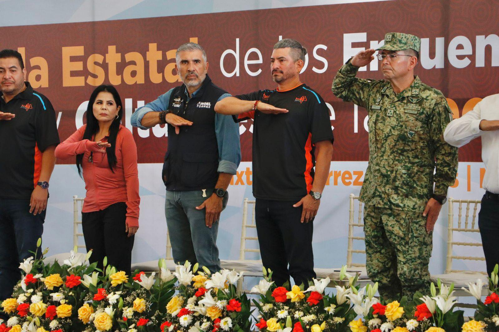 Asiste Adonaí Sánchez a inauguración de los Encuentros Deportivos, Artísticos y Culturales de la Sección 40