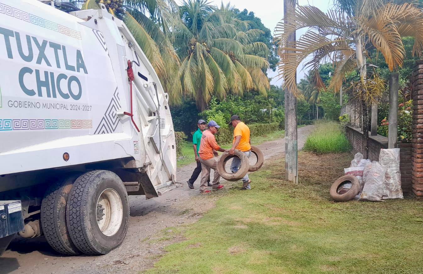 Gobierno de Tuxtla Chico continua reforzando las tareas de descacharramiento