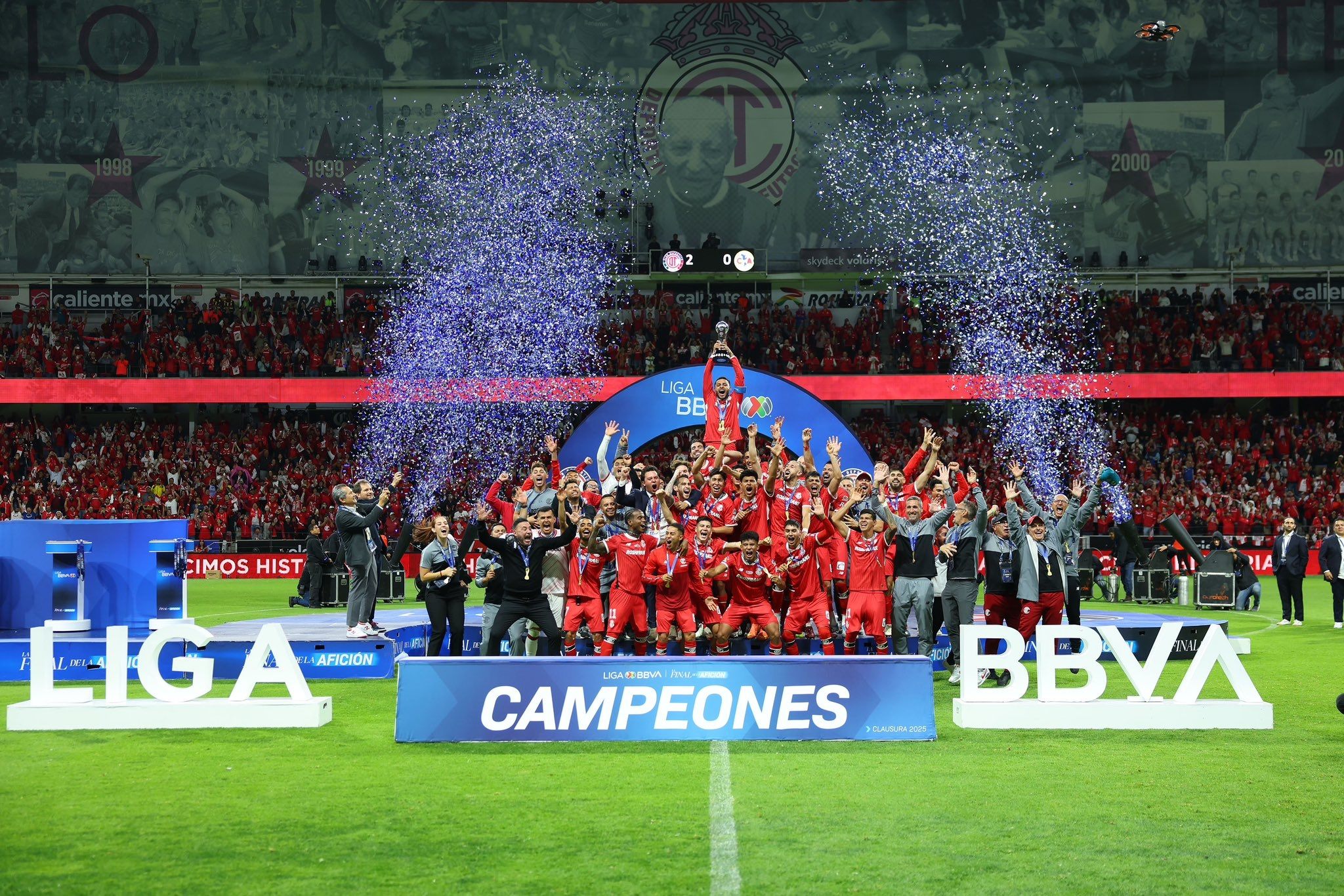 En la Bombonera los Diablos Rojos le quitan el tetracampeonato al América 2-0