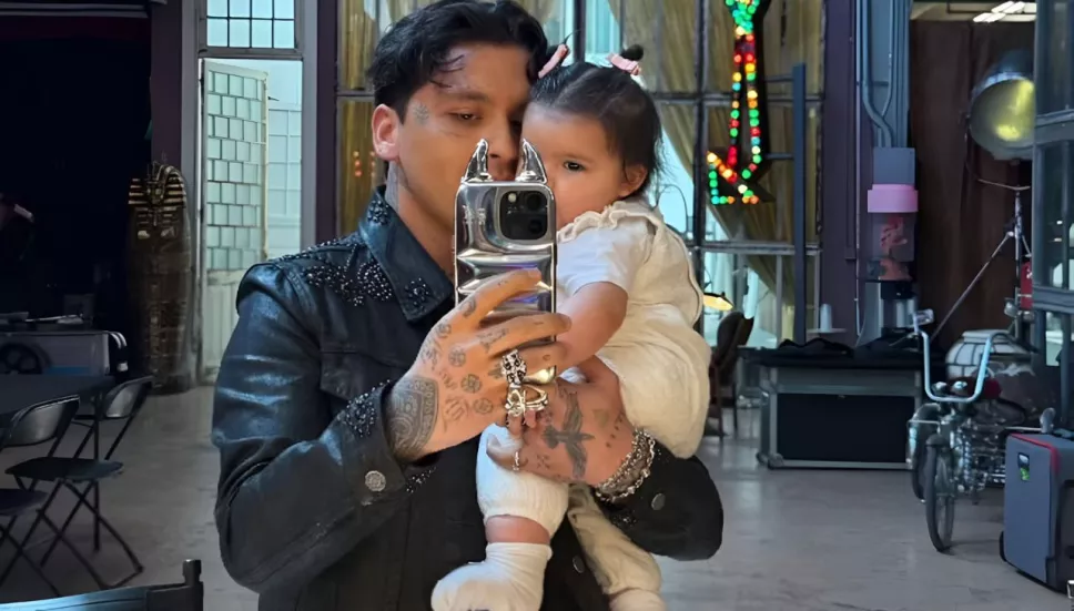 Así fue el emotivo reencuentro de Christian Nodal con su hija Inti en CDMX; ¿estuvo Ángela Aguilar?