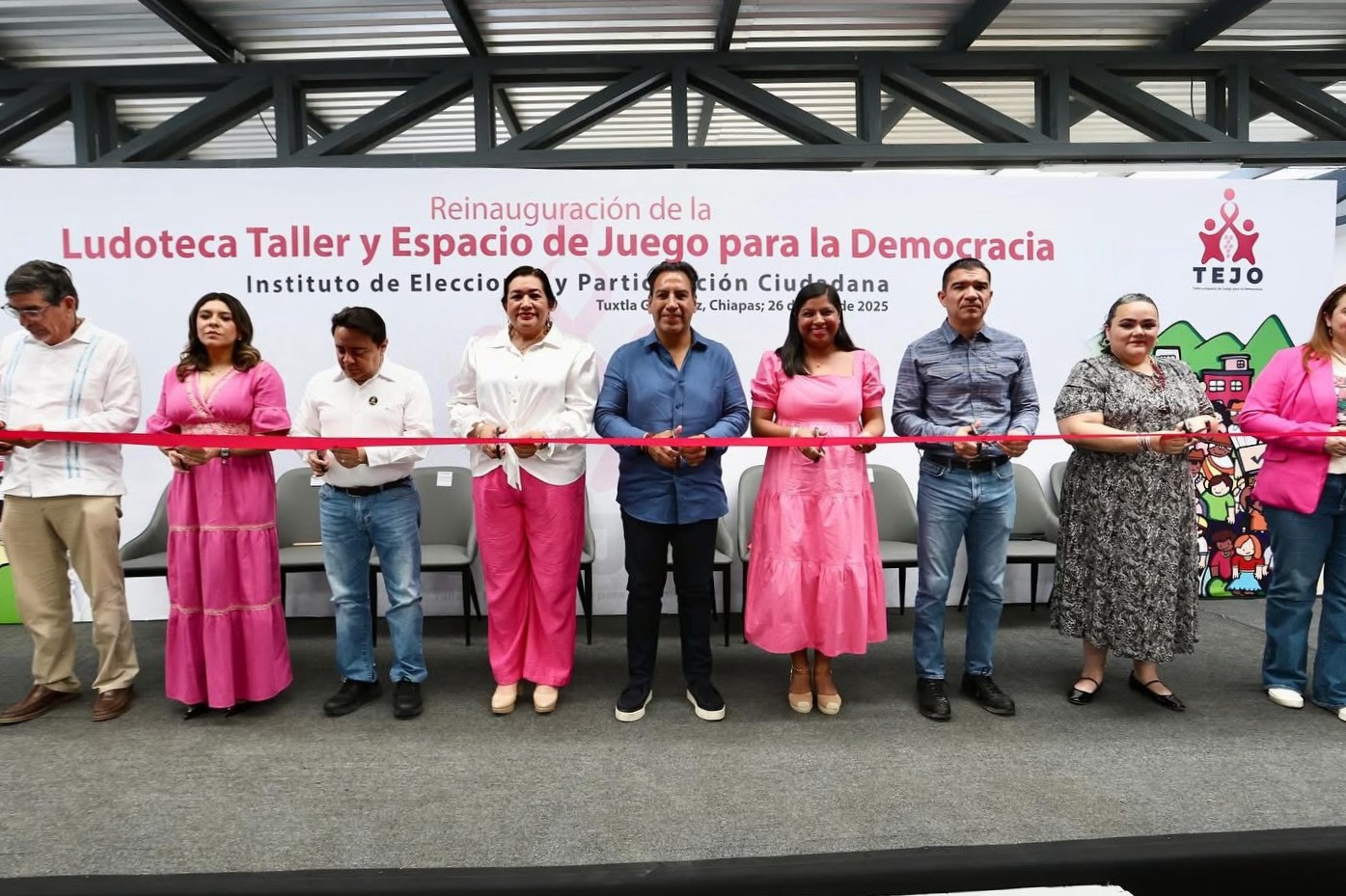 Eduardo Ramírez destaca importancia de la formación democrática desde la infancia