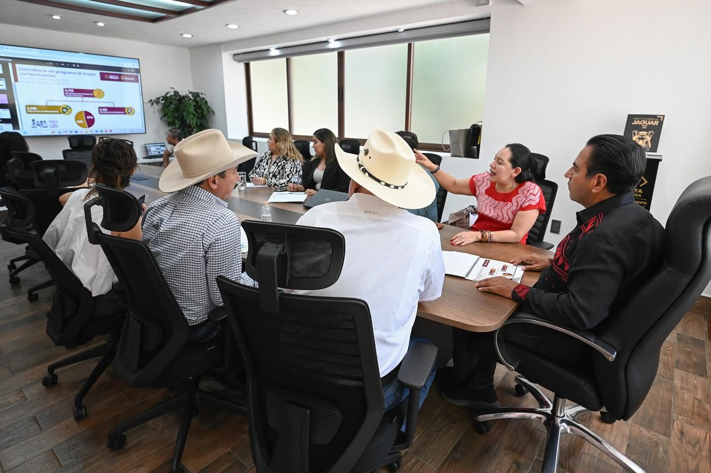 Eduardo Ramírez y María Luisa Albores fortalecen coordinación para garantizar un precio justo al maíz