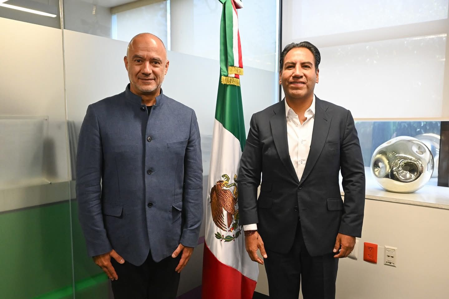 En reunión con titular de la SICT, Eduardo Ramírez destaca beneficios del proyecto “La autopista es nuestra”