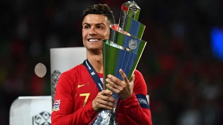 Cristiano Ronaldo rompe en llanto tras coronarse con Portugal en la Nations League