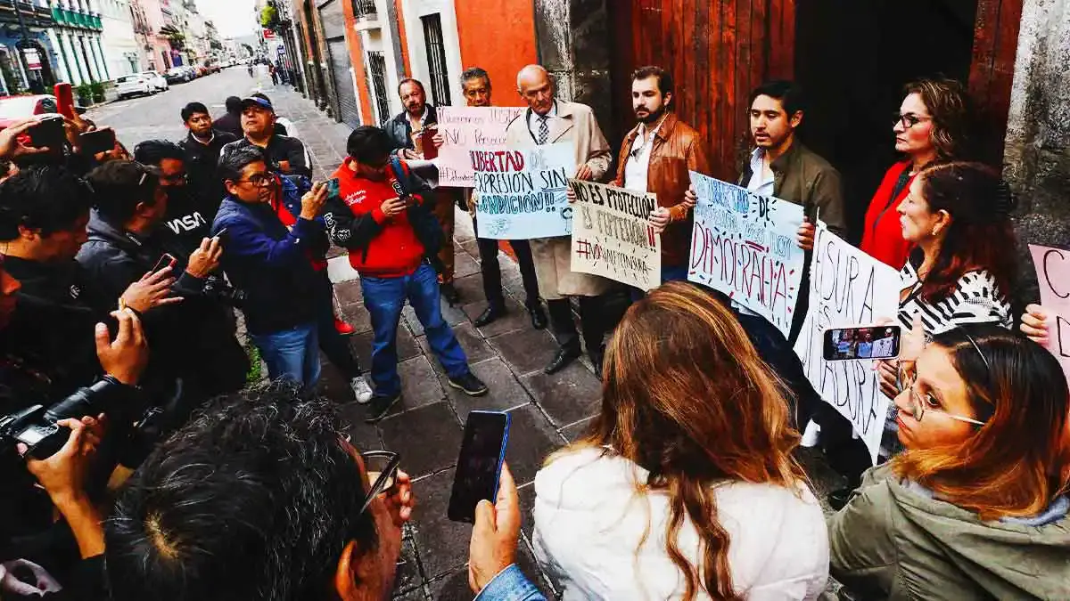 CNDH exhorta al Gobierno de Puebla a revisar nuevo delito de «ciberasedio»