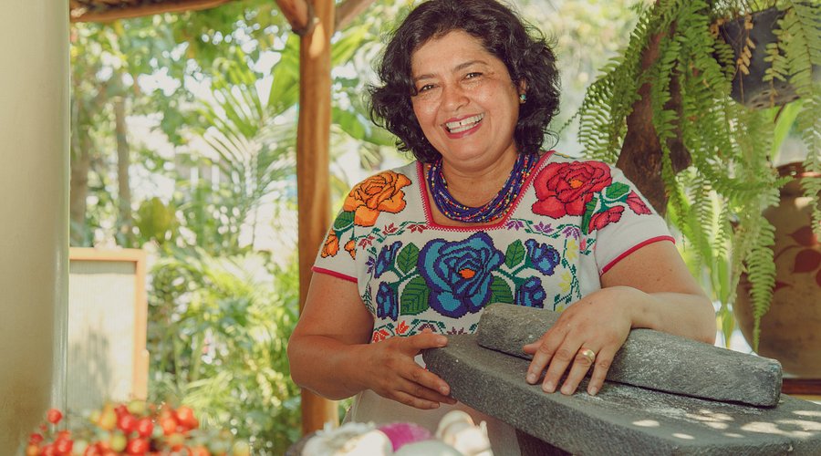 Carmelitas Café, el restaurante imperdible en Zihuatanejo para probar comida guerrerense