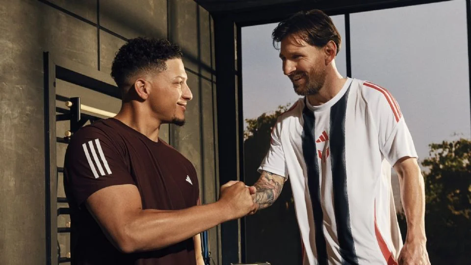 Leo Messi y Patrick Mahomes protagonizan un comercial