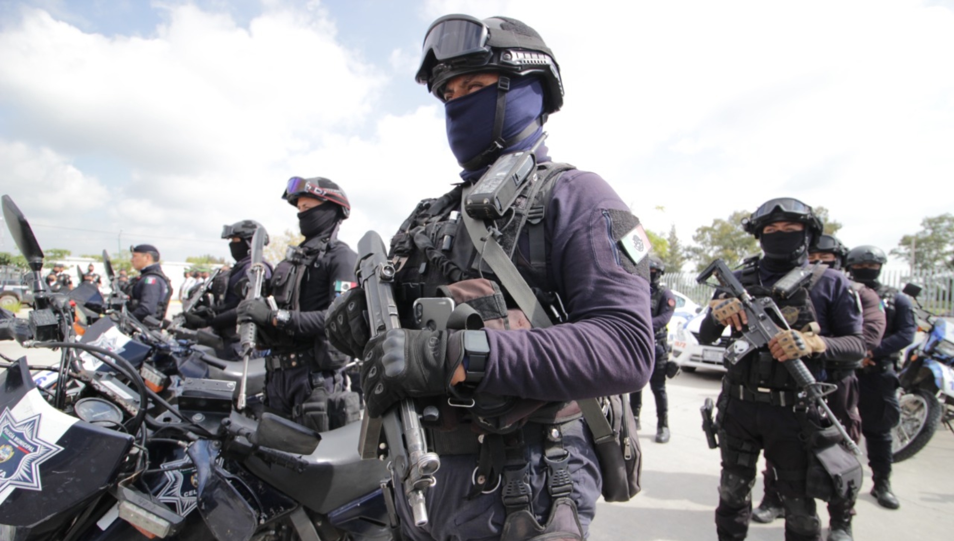 Detienen a siete policías municipales de Frontera Comalapa, Chiapas, por vender drogas