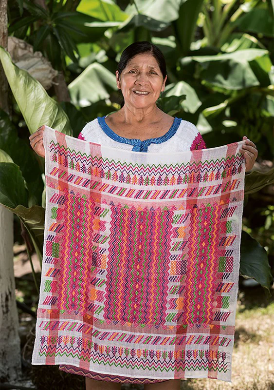 Dos mujeres chiapanecas que están cambiando el rumbo desde sus raíces