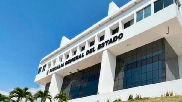 Detienen por secuestro y extorsión a director jurídico de la Fiscalía de Chiapas