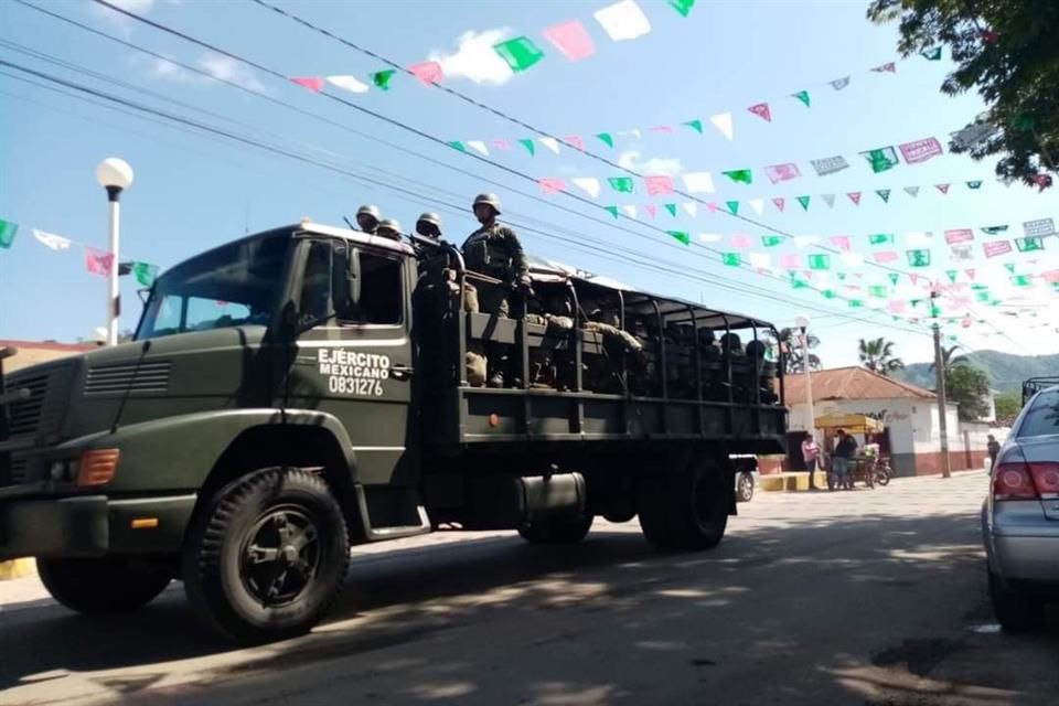 Guatemala otorga refugio humanitario a 161 mexicanos que huyeron de Chiapas