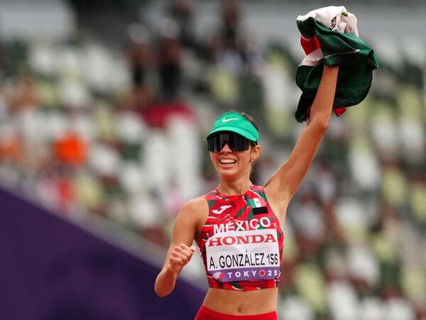 Alegna González logra medalla de plata en Campeonato Mundial de Atletismo
