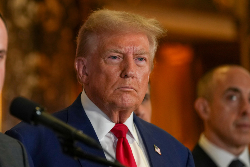 Fiscalía de Trump demanda a 6 estados demócratas por no entregar los padrones electorales