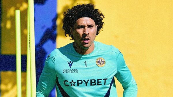 Guillermo Ochoa debuta y pierde 5-0 en su primer partido con AEL Limassol en Chipre