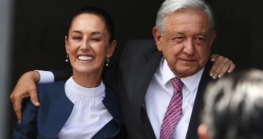 Tras recientes escándalos, Sheinbaum descarta ruptura con AMLO