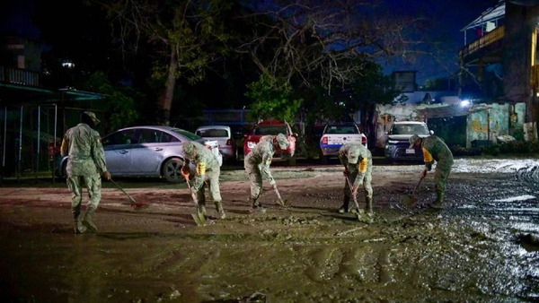 Sube a 76 cifra de muertos por lluvias y se reportan 30 personas desaparecidas